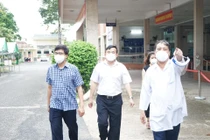 Gần 100 bệnh nhân tâm thần mắc Covid-19