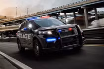 Ford phát triển phần mềm diệt virus corona trên xe cảnh sát