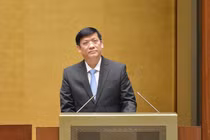 Tiêm đủ 2 mũi, chẳng may đi cùng thang máy F0 có phải cách ly tập trung? 