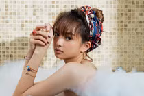 “Mỹ nhân trăm tỷ” Kaity Nguyễn: Nổi tiếng luôn đi cùng áp lực