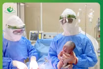 Cứu “thai suy” trong khu điều trị COVID-19 cho sản phụ Hà Nội