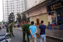 Sau 2 tiếng nổ lớn, người đàn ông đổ vật ở chung cư HH Linh Đàm