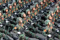 Ngắm Lễ diễu binh hùng tráng, rộn ràng đường phố Thủ đô dịp Quốc khánh 2015