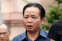 Giám đốc Sở GD&ĐT Hòa Bình bị cách chức