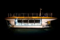 Tỷ phú Phạm Nhật Vượng đặt mua tàu ngầm thám hiểm