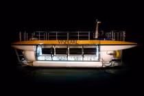 Tỷ phú Phạm Nhật Vượng đặt mua tàu ngầm thám hiểm