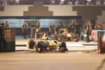 Phấn khích với màn trình diễn lần đầu tiên của đội đua Công thức 1 tại Hà Nội