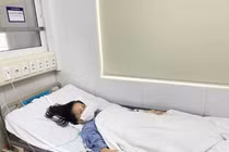 Cứu thai phụ ho ra máu nặng