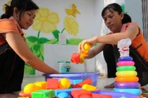 Đồ chơi, lau thôi không đủ