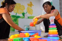 Đồ chơi, lau thôi không đủ