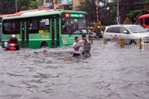 Nguy cơ xảy ra ngập lụt tại các vùng trũng thấp ở TPHCM