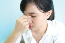 Giao mùa, làm gì để tránh viêm xoang?