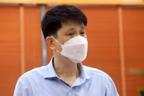 Trưởng khoa ĐH Luật bị tố cưỡng dâm: Bộ Nội vụ nói gì? 