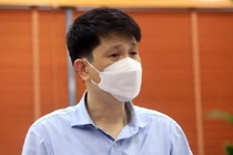 Trưởng khoa ĐH Luật bị tố cưỡng dâm: Bộ Nội vụ nói gì? 