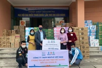 Tiếp nguồn dinh dưỡng – trao gửi yêu thương đến trẻ em cách ly những ngày Tết tại vùng dịch