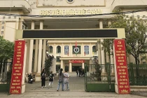 Hàng trăm học viên Học viện Múa kêu cứu