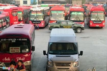 Chưa Tết, xe khách nhiều chuyến đã hết vé, tăng giá