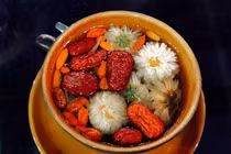 Trà thuốc bổ thận, tăng sức đề kháng 