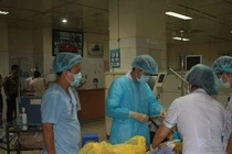 Chạy thận nhân tạo: Hàng loạt bệnh nhân ở Hà Nam thoát chết một cách thần kỳ?