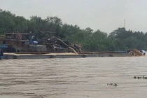 Phạt khai thác cát trái phép ở Hà Nội có đủ răn đe?