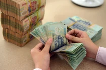 Tám Hiệp hội kiến nghị lùi thời điểm tăng lương tối thiểu vùng