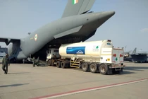 Các nước trợ giúp Ấn Độ đối phó với "thảm họa" Covid-19