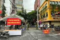 Toàn cảnh "điểm nóng" có 41 ca dương tính tại phường Giáp Bát