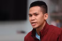 "Người hùng" cứu bé gái 2 tuổi muốn nhận bé làm con nuôi