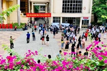 Trường chuyên Khoa học Xã hội và Nhân văn hạ điểm chuẩn 