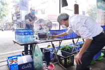 Đổi rác, nhận thực phẩm sạch