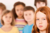 Trẻ dậy thì sớm gia tăng, bác sĩ chỉ cách điều trị 