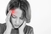 Đau đầu là triệu chứng điển hình nhất của bệnh suy nhược thần kinh.