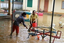 Hệ thống lọc nước cho người dân vùng lũ