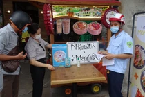 TPHCM đề xuất cho phép ăn uống tại chỗ hoạt động trở lại