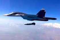 Videos cận cảnh bom xuyên 1,5 tấn của Nga phá hủy hầm ngầm khủng bố ở Syria