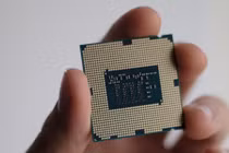 Chế tạo pin siêu nhỏ cho các vi máy tính IoT, thiết bị y tế và robot vi mô