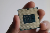 Chế tạo pin siêu nhỏ cho các vi máy tính IoT, thiết bị y tế và robot vi mô