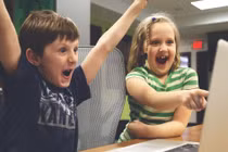 Tưởng con trái tính nào ngờ bị rối loạn tâm thần