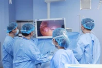 Nội soi thu nhỏ dạ dày hình ống điều trị béo phì 