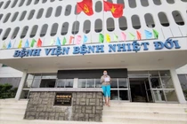 TPHCM: Một cụ bà 82 tuổi nhiễm Omicron chuyển nặng