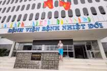 TPHCM: Một cụ bà 82 tuổi nhiễm Omicron chuyển nặng