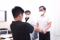 Vinmec đưa đội ngũ chuyên gia hàng đầu về Quảng Ninh và Hải Phòng