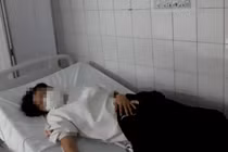 Buộc thôi việc cô giáo uống thuốc tự tử trước mặt hiệu trưởng