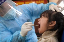 Lái xe và nhân viên quán bar ở Hà Nội dương tính với nCoV