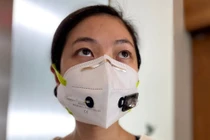 Khẩu trang cảm biến phát hiện Covid-19 trong 90 phút