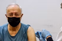 Hiệu quả liều vắc xin Covid thứ 4 chỉ duy trì trong thời gian ngắn 