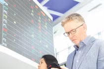 Chứng khoán Việt chờ cơ hội từ Covid-19