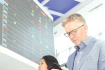 Chứng khoán Việt chờ cơ hội từ Covid-19