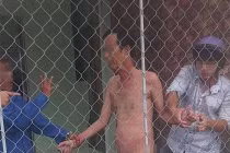 Tạm giữ người đàn ông gần 70 tuổi bị tố dâm ô trẻ em