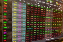 Sau vụ Trịnh Văn Quyết "bán chui" cổ phiếu, Phó Thủ tướng chỉ đạo giám sát chặt thị trường chứng khoán